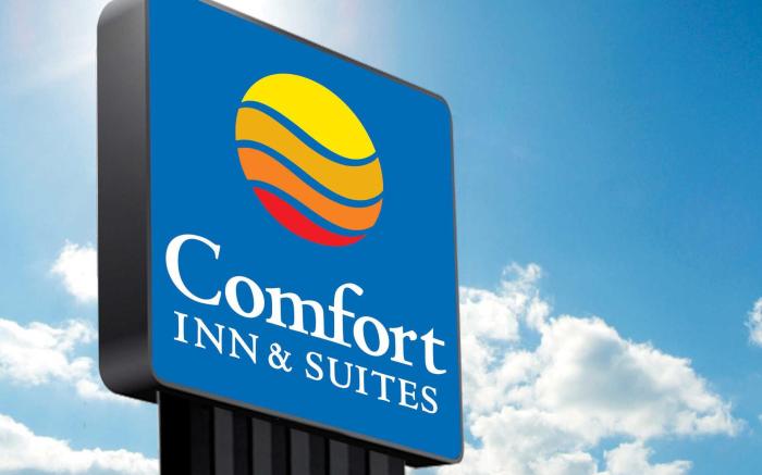 Comfort Inn & Suites Shawnee - Kansas City