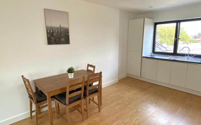 Shoreditch Apartments by DC London Rooms