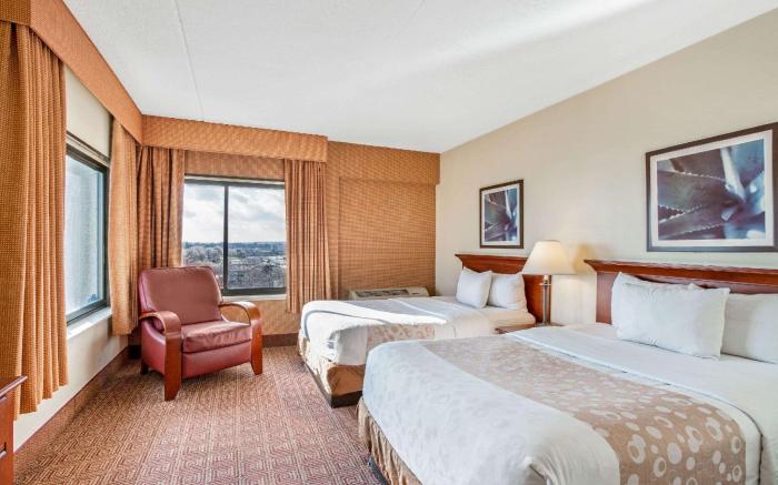 La Quinta Inn & Suites by Wyndham New Haven