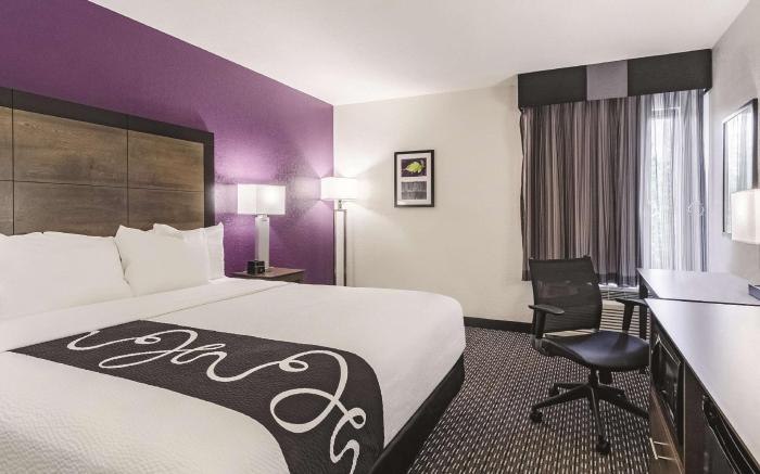 La Quinta Inn & Suites by Wyndham Myrtle Beach - N Kings Hwy