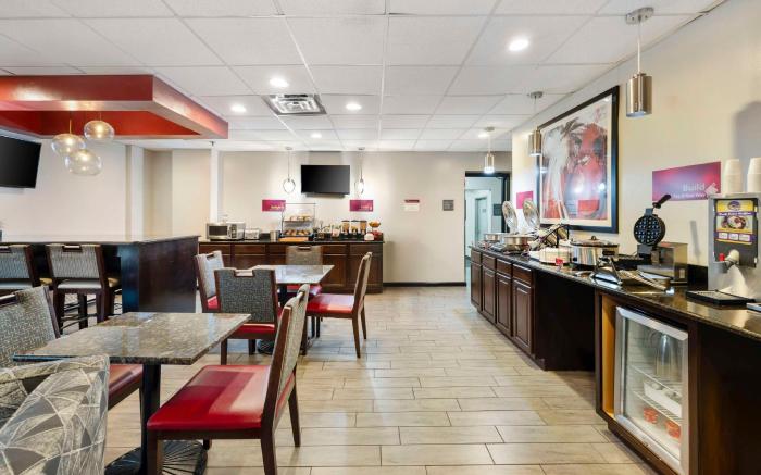 Best Western PLUS Gen X Inn
