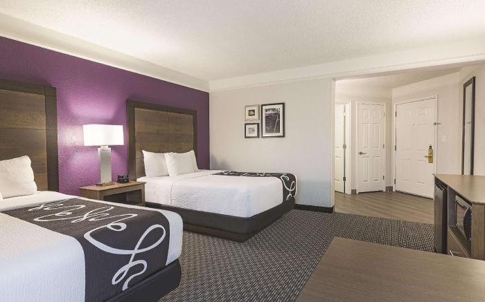 La Quinta Inn & Suites by Wyndham Dallas Plano West
