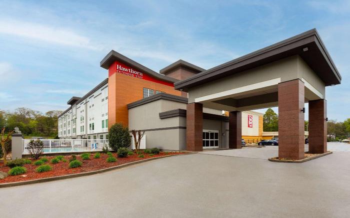 La Quinta Inn & Suites by Wyndham Knoxville Papermill