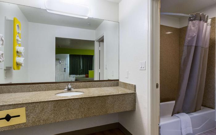 Motel 6 San Marcos, TX - North