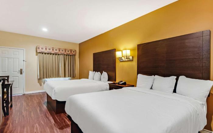 Americas Best Value Inn Houston at FM 529