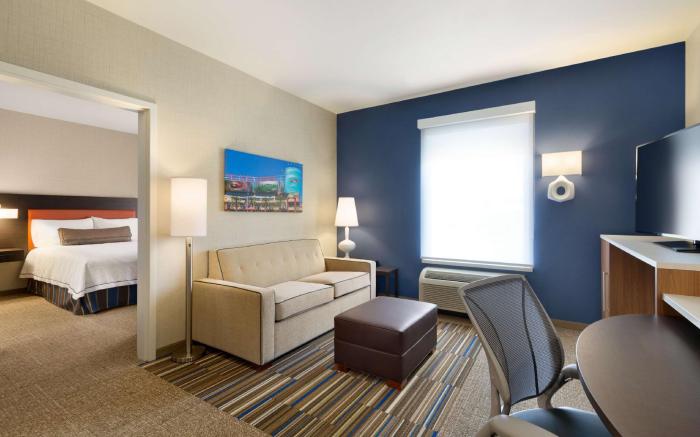 Home2 Suites by Hilton Phoenix Glendale-Westgate