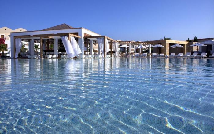 Pelagos Suites Hotel & Spa