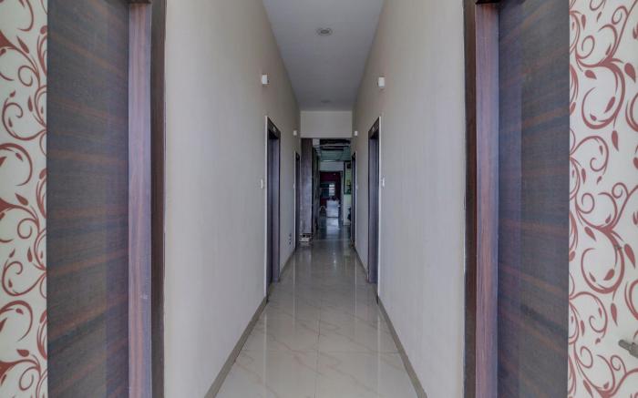 Hotel O Royal Comfort