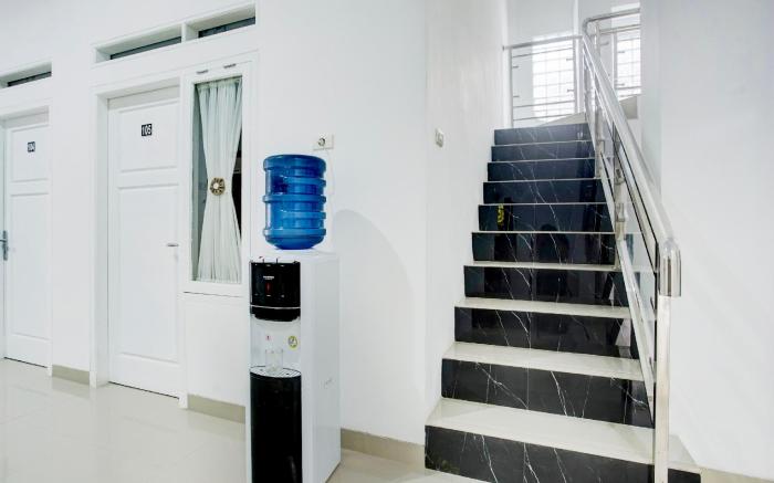 Hotel O Sukarame Near Imanuel Hospital Way Halim Formerly Hotel Griya Bawean