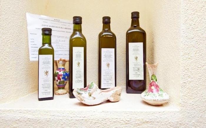 Rustic Retreat with  Pool