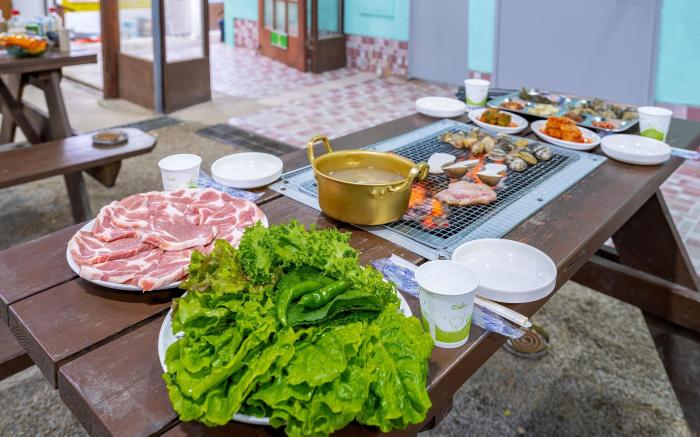 Anmyeondo Taean Rishuchae Pension