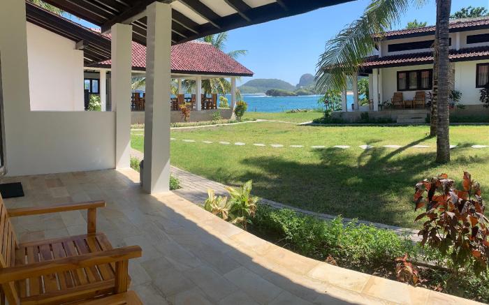 Balong Balong Surf Bungalows