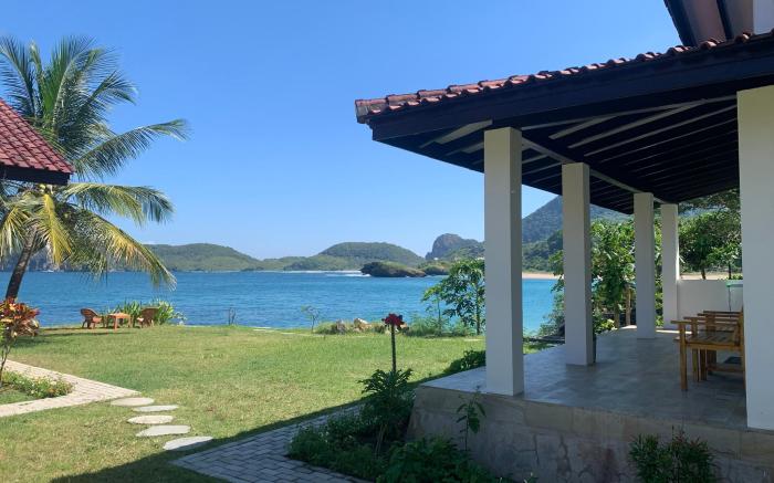 Balong Balong Surf Bungalows