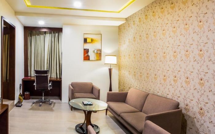 Hotel Bravia Vaishali - By Satguru