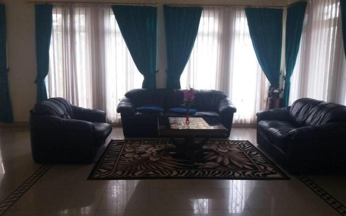 Villa Kota Bunga Magnolia