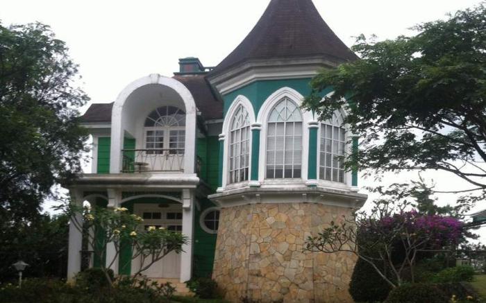 Villa Kota Bunga Lavender