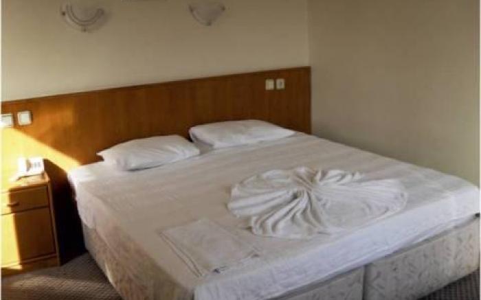 Mimoza Hotel