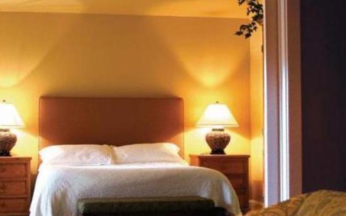 Wine & Roses Hotel Restaurant Spa Lodi