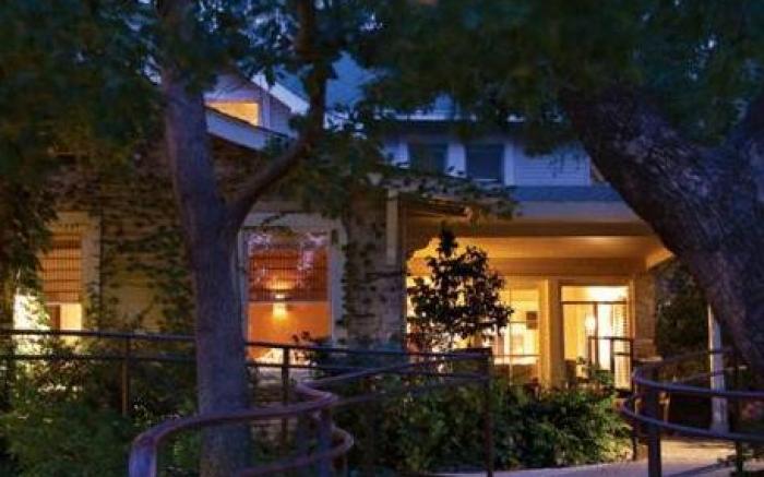 Wine & Roses Hotel Restaurant Spa Lodi