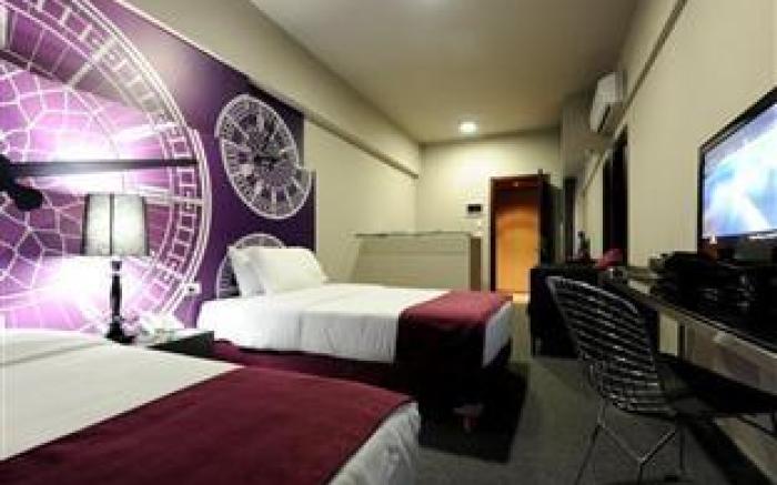 Hotel 35 Rooms