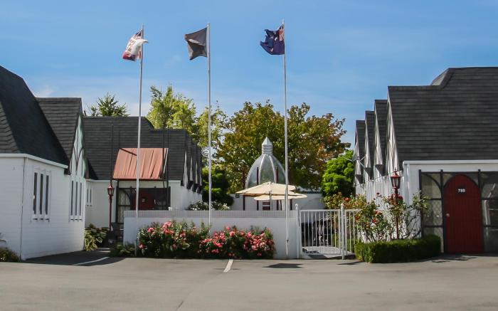 Camelot Motor Lodge