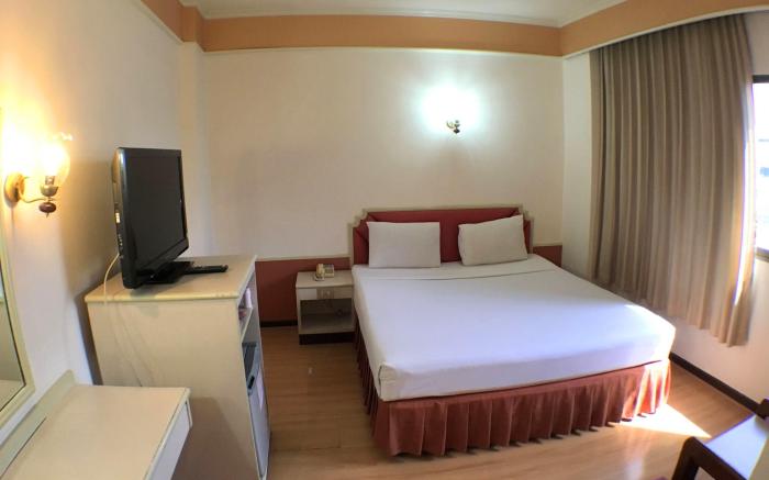 Sakura Hotel