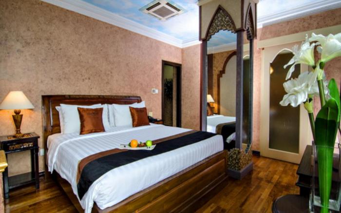 Amos Cozy Hotel Melawai