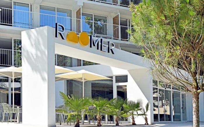 ibis Styles Golden Sands Roomer Hotel