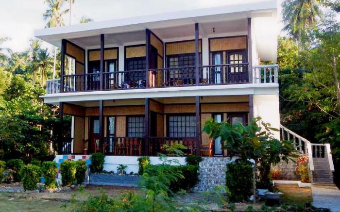 Las Cabanas Beach Resort