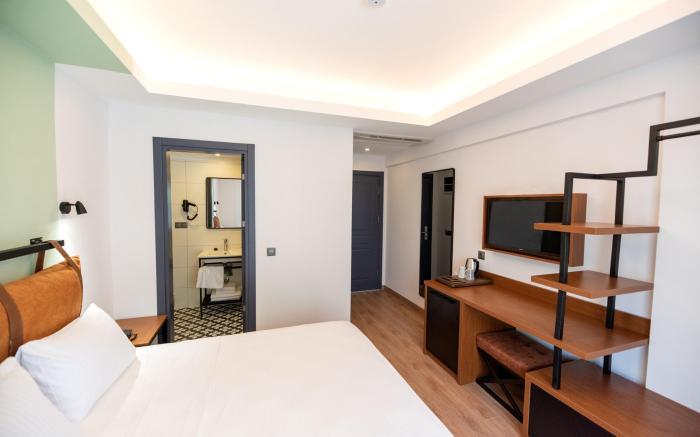 LAFARINE HOTEL
