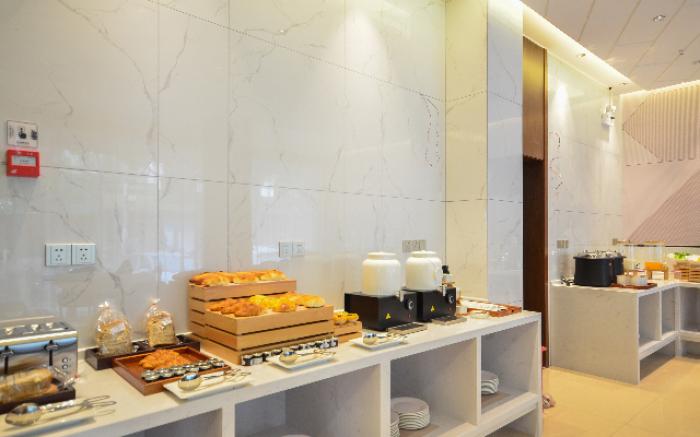 Borrman Hotel Jingzhou Ancient City East Gate Wanda