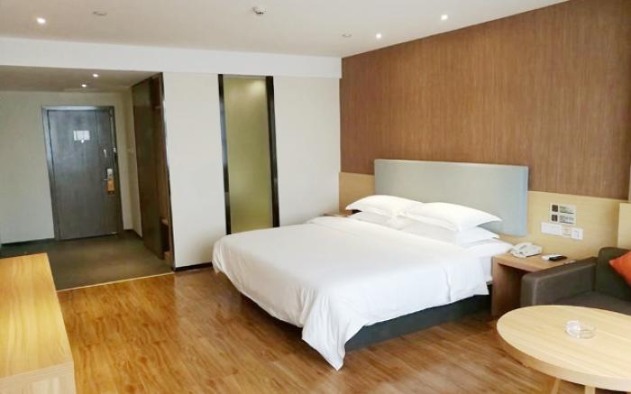 JTOUR Inn Yulin Bobai County Government Cultural Pedestrian Street