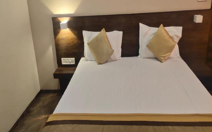 Hotel Grand Gayathri