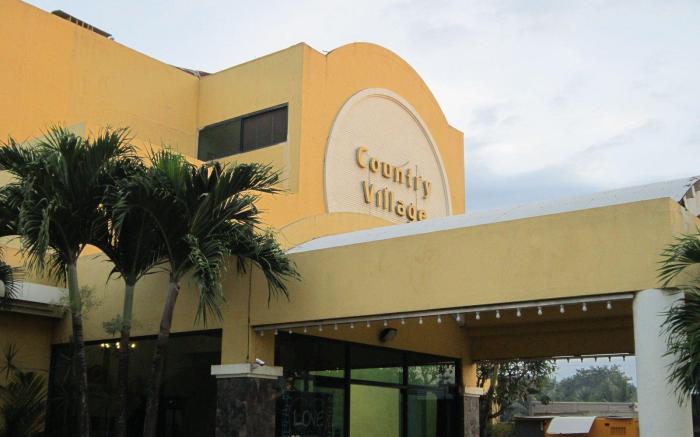 Country Village Hotel