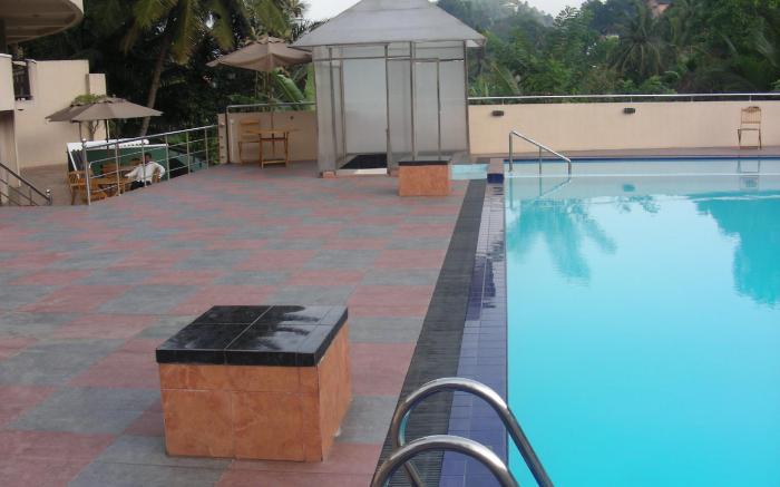 Devon Hotel