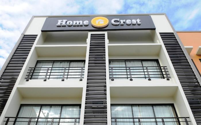 Home Crest Hotel