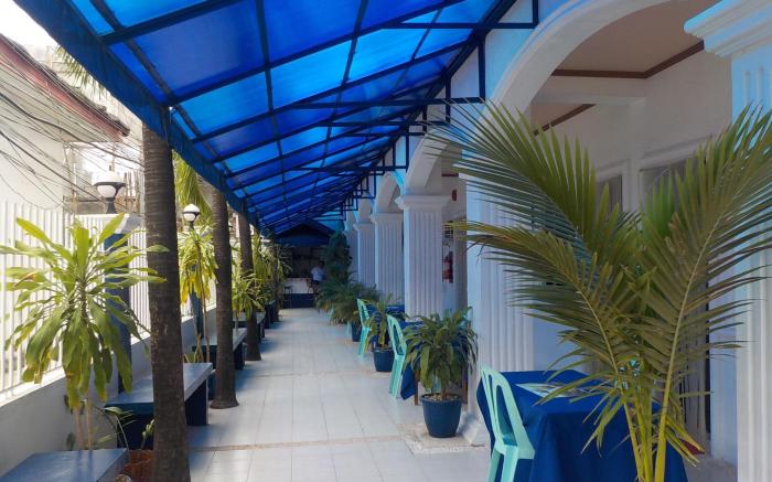 Island Inn