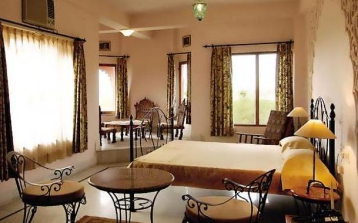 Umaid Palace - Getaway Resort Near Jaipur Close to Bhangarh & Chand Baori Stepwell Abhaneri