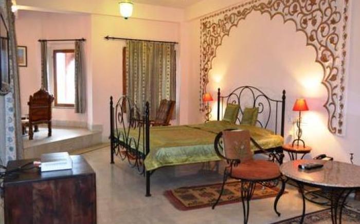 Umaid Palace - Getaway Resort Near Jaipur Close to Bhangarh & Chand Baori Stepwell Abhaneri