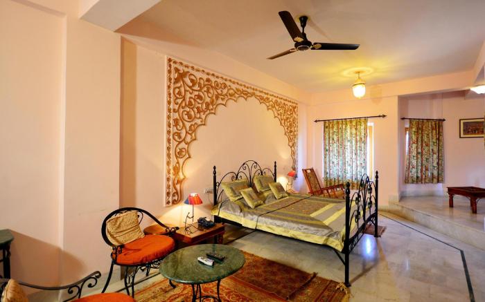 Umaid Palace - Getaway Resort Near Jaipur Close to Bhangarh & Chand Baori Stepwell Abhaneri