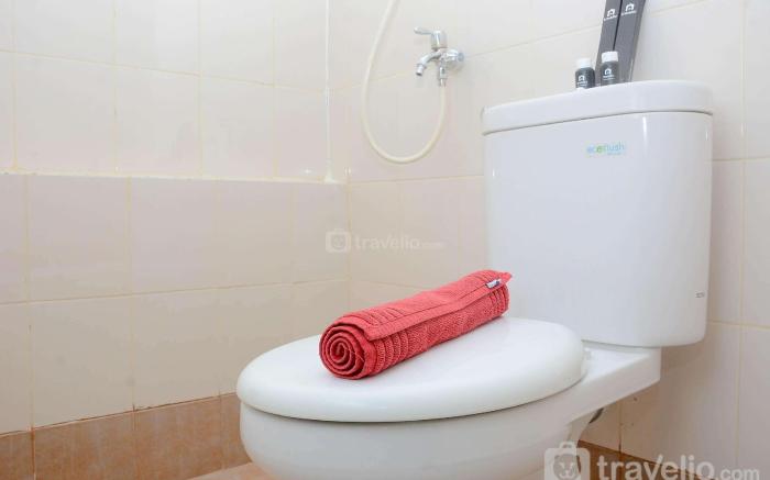 Comfy Cozy 2BR at Bassura City Apt By Travelio