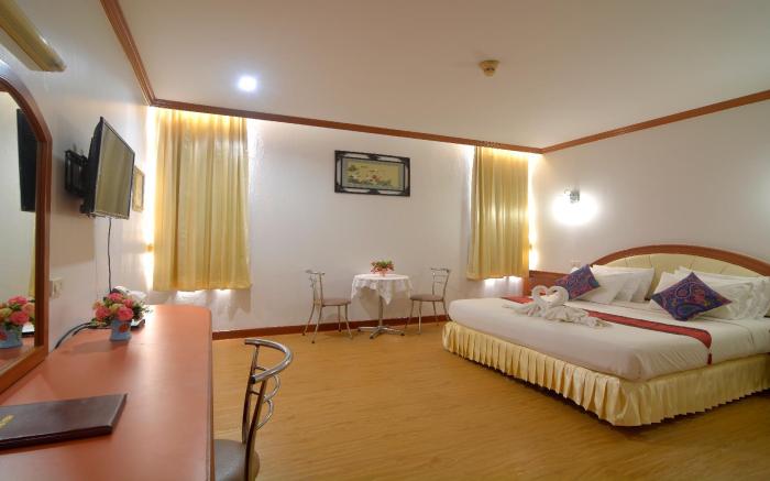 Chumphon Gardens Hotel