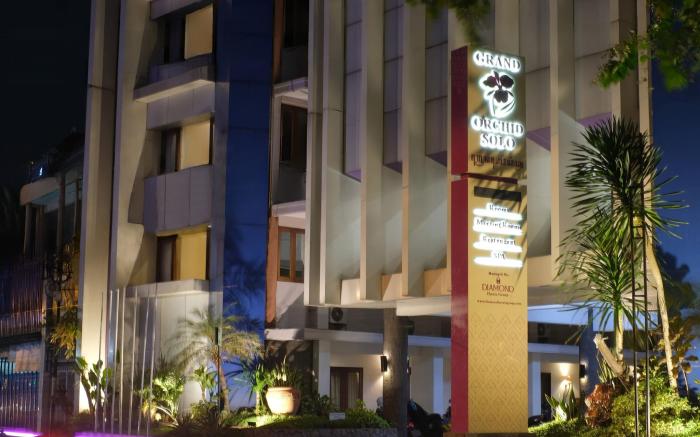Grand Orchid Hotel
