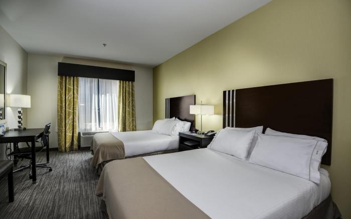 Holiday Inn Express Conway By IHG