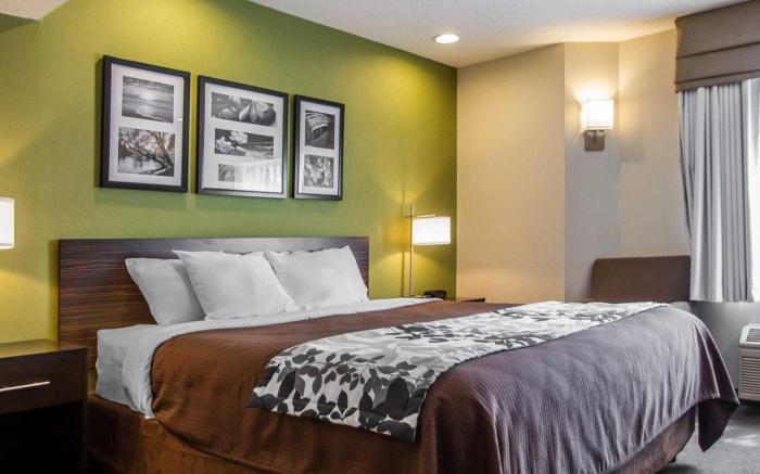Sleep Inn & Suites