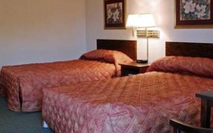 Village Inn of Hardy