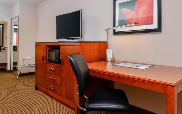 Best Western Executive Inn