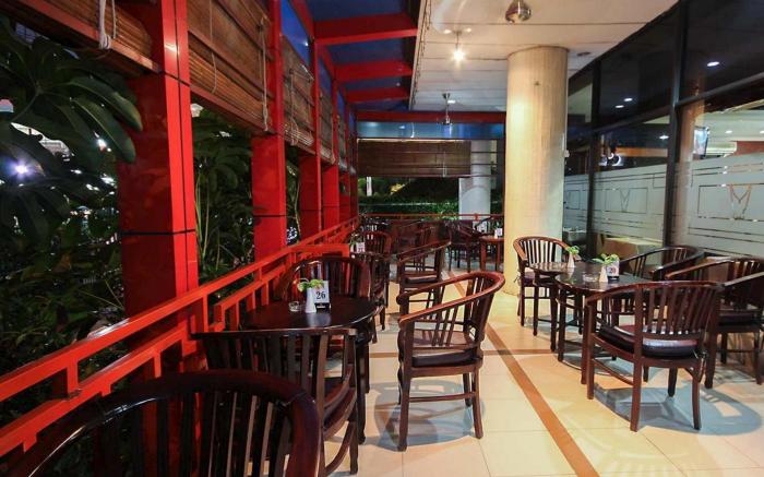 Grand Menteng Hotel