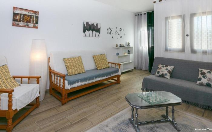 I - Apartment 3 in St. Johns Countryside Getaway