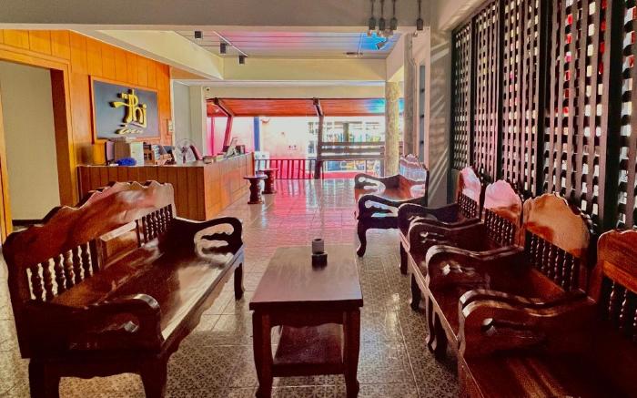 Phi Phi Inn